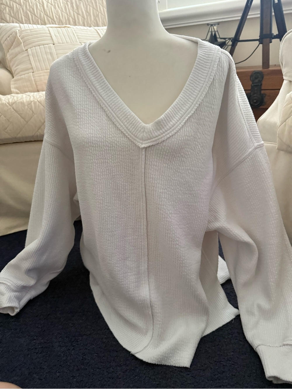 aerie Cream V-Neck Cozy Knit Top